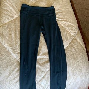 Lululemon Pushing Limits Crop 21” size 4 color jaded